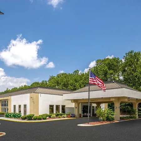 Hotel Baymont By Wyndham Columbus Ga